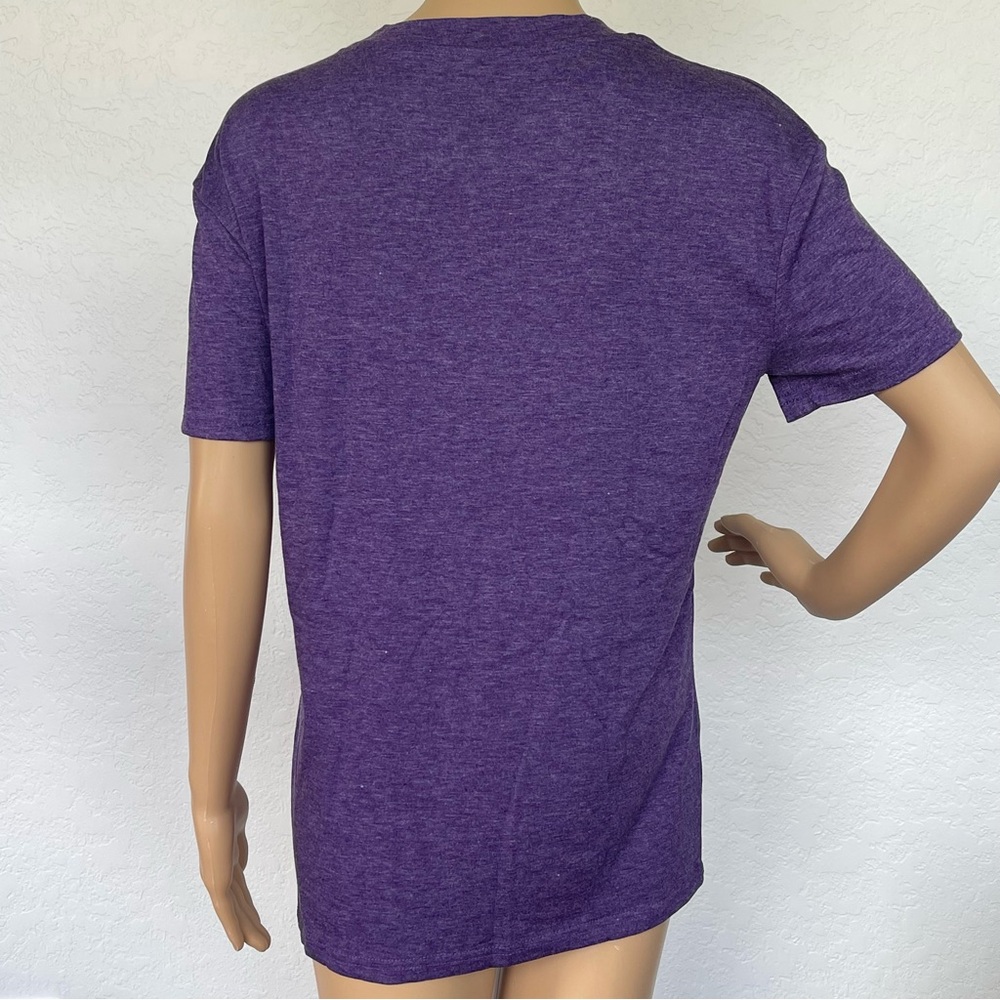 Purple Hocus Pocus Halloween t-shirt “I smell children” Sanderson Sisters - Picture 3 of 8